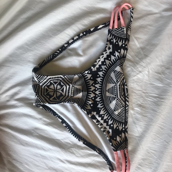 Target Bikini 👙 - Picture 6 of 8